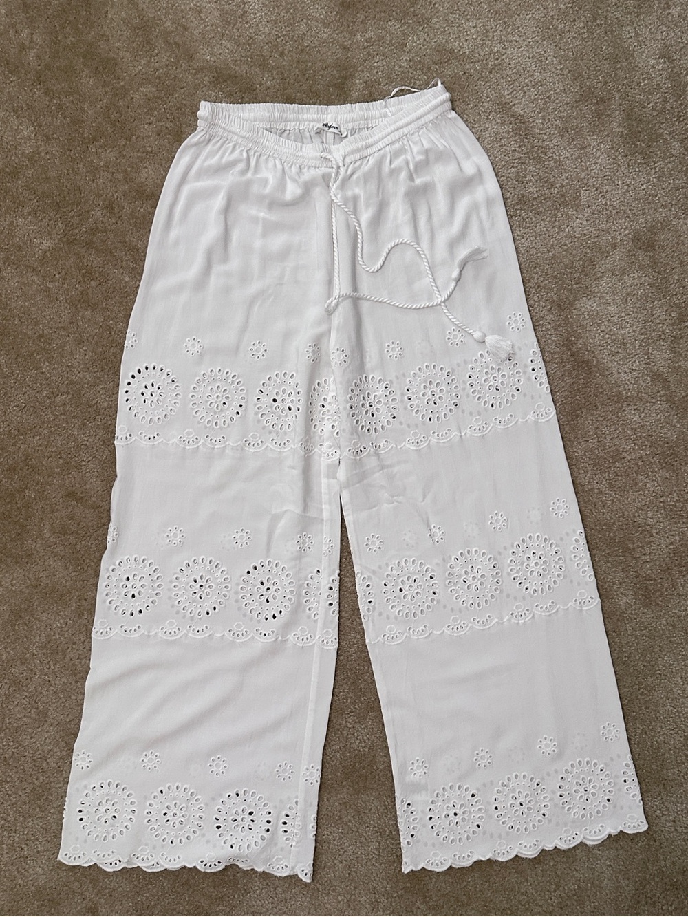 Women’s White Eyelet Wide-Leg Pants with Drawstring Waist